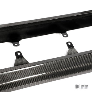 BMW G09 (G09) Carbon Fibre Side Skirts