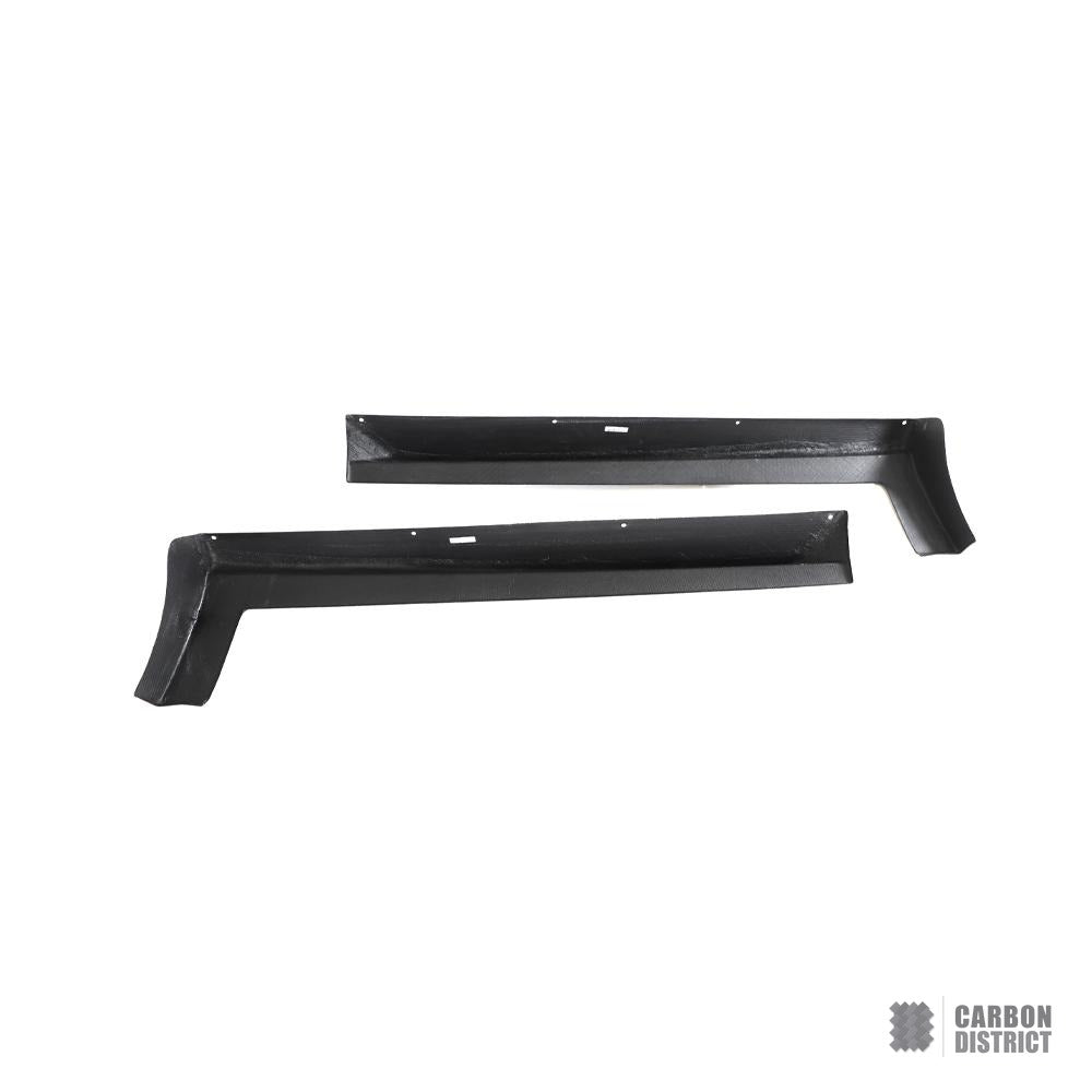 Audi RSQ8 (2021) carbon fibre side skirts — 3K twill gloss finish
