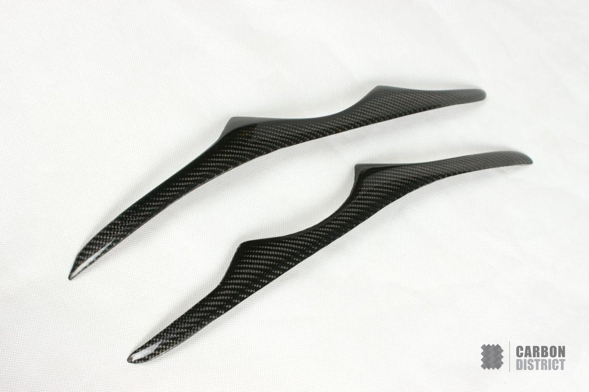 BMW M3 (E92/E93) carbon fibre headlight brows
