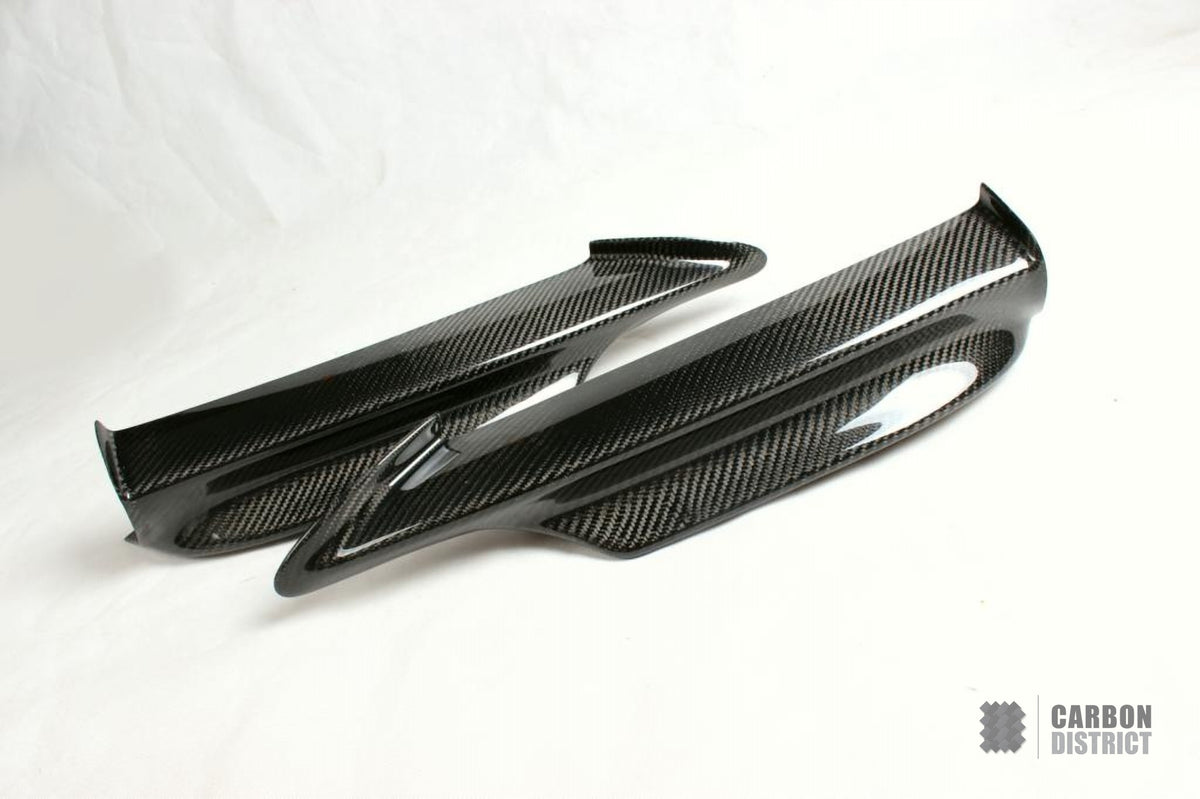 BMW 3 Series (E90) carbon fibre bumper corners — UV-stable gloss finish