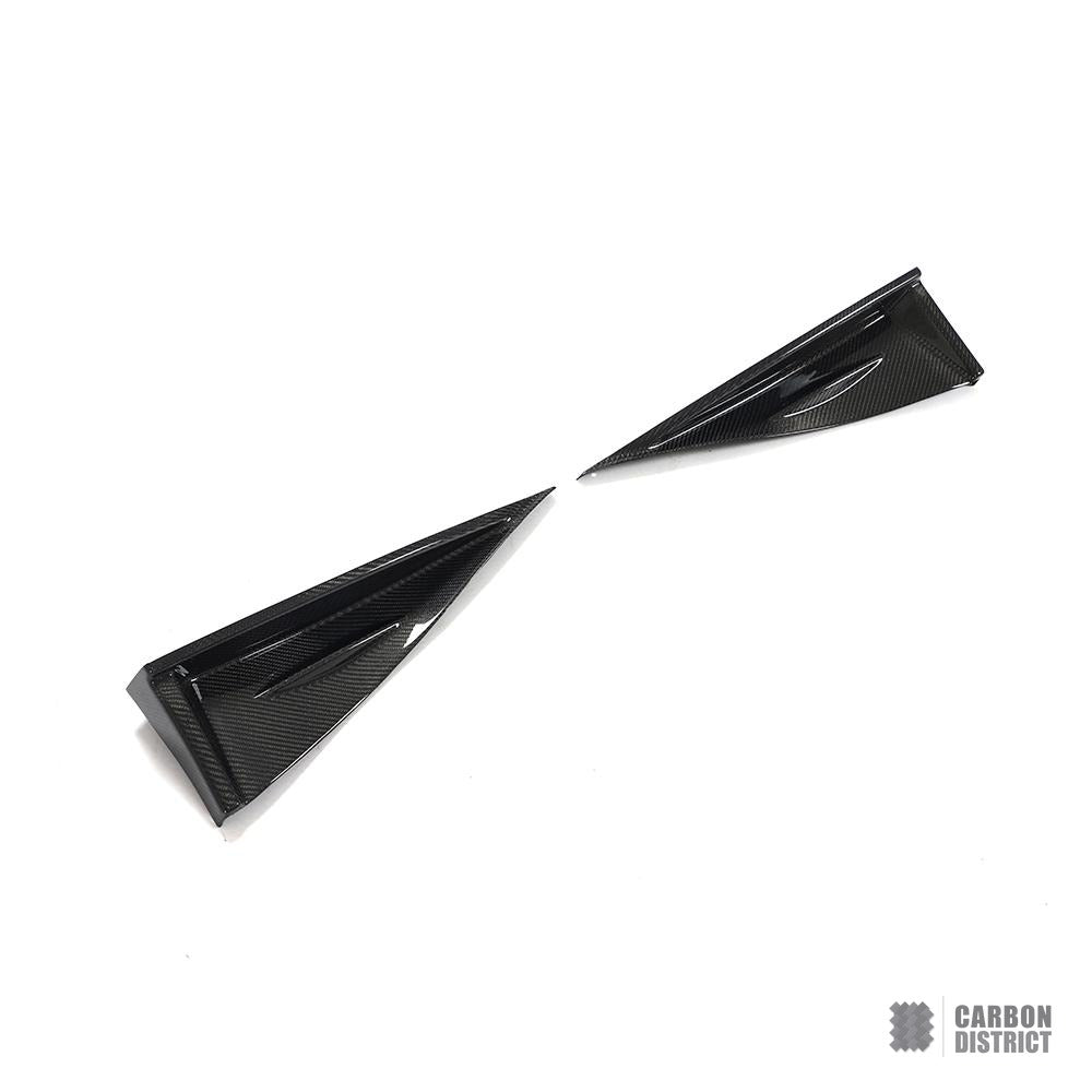 Toyota GR86 (ZN8) carbon fibre side skirt corners