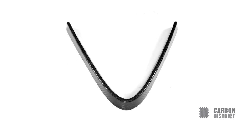 Alfa Romeo Giulia (952) carbon fibre front grille — fits 2015-2018