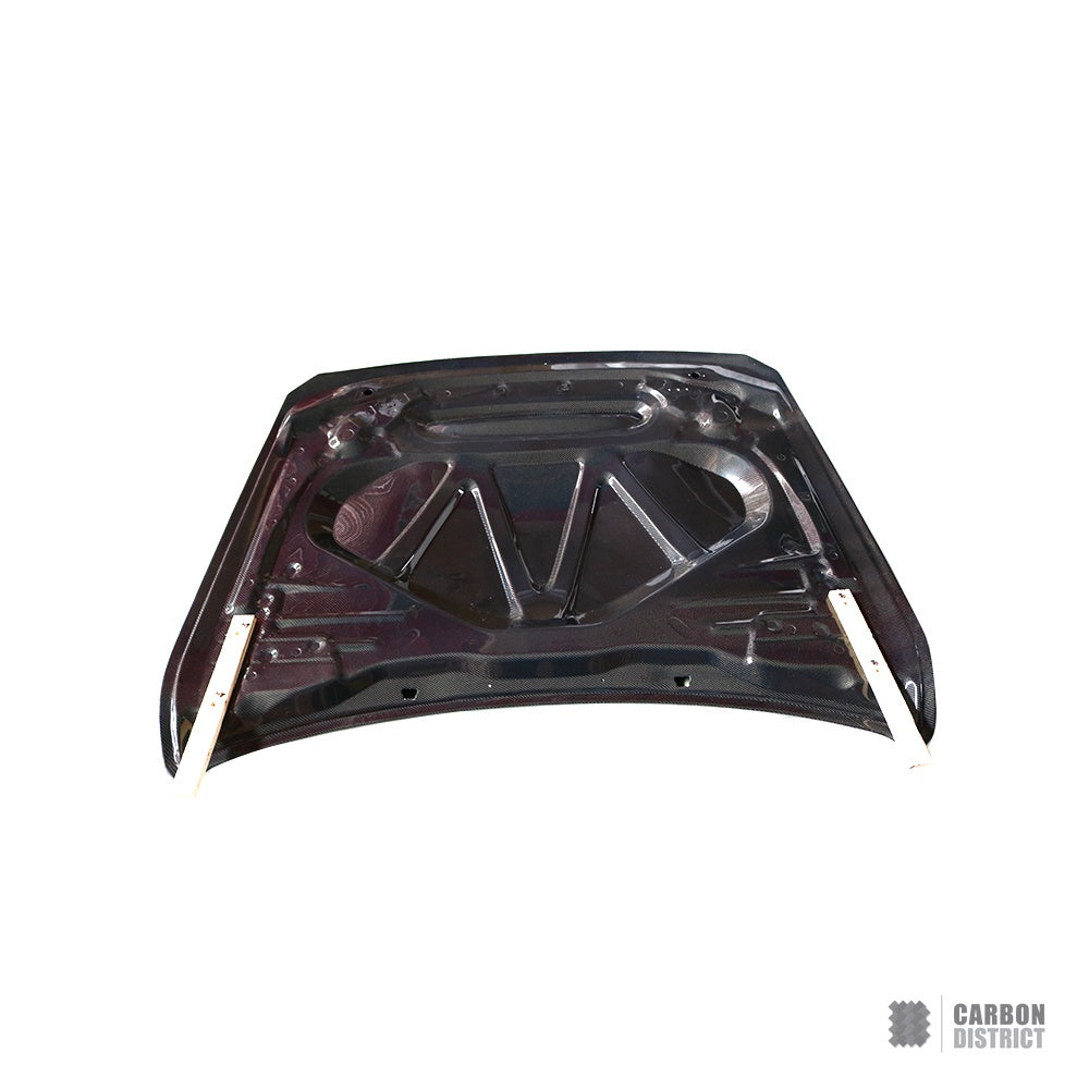 BMW 3 Series (F30/F35) carbon fibre bonnet (V2) — UV-stable gloss finish