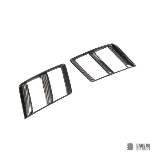 Audi R8 (4S) carbon fibre side vents — UV-stable gloss finish