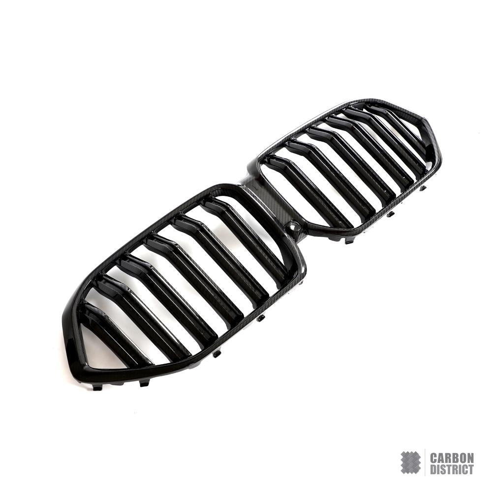BMW X6M (F96) carbon fibre front grille — 3K twill gloss finish
