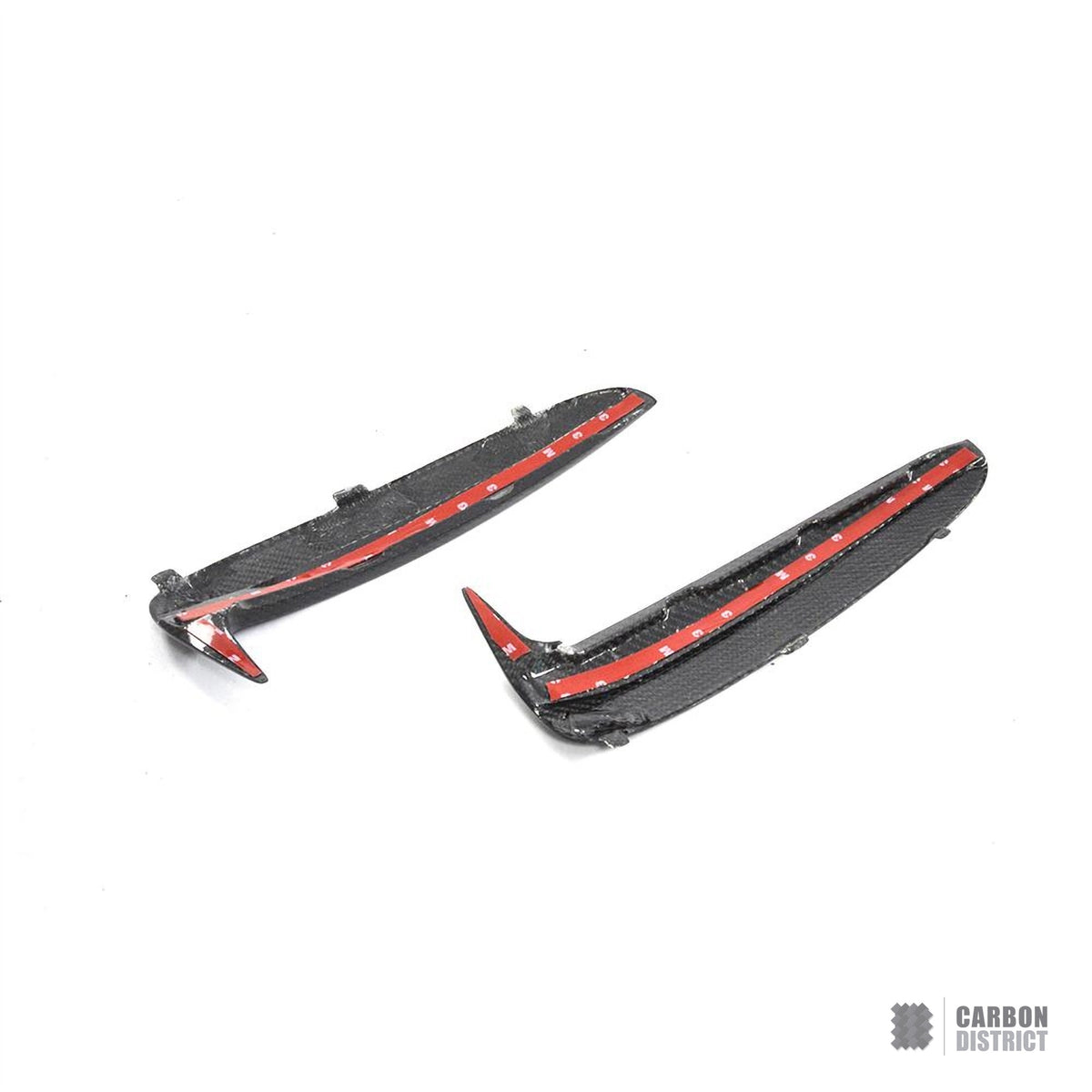 BMW X6 (F16) carbon fibre side vents — UV-stable gloss finish