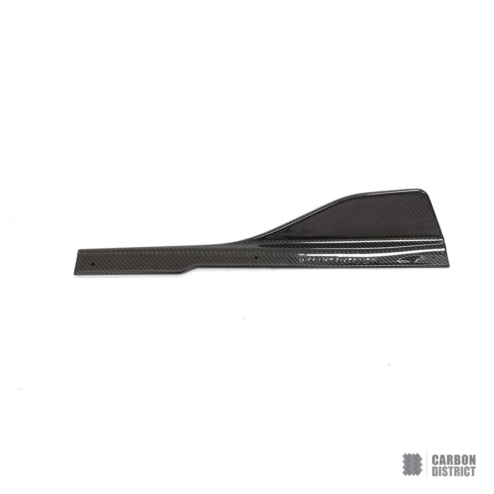 BMW M8 Gran Coupe (F93) carbon fibre side bumper corners — UV-stable gloss finish detail