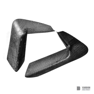 BMW M3/M4 (F80/F82/F83) dry carbon fibre bumper corners (rear) — view 6