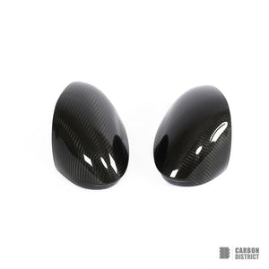 Alfa Romeo Giulia (952) carbon fibre mirror caps — UV-stable gloss finish detail