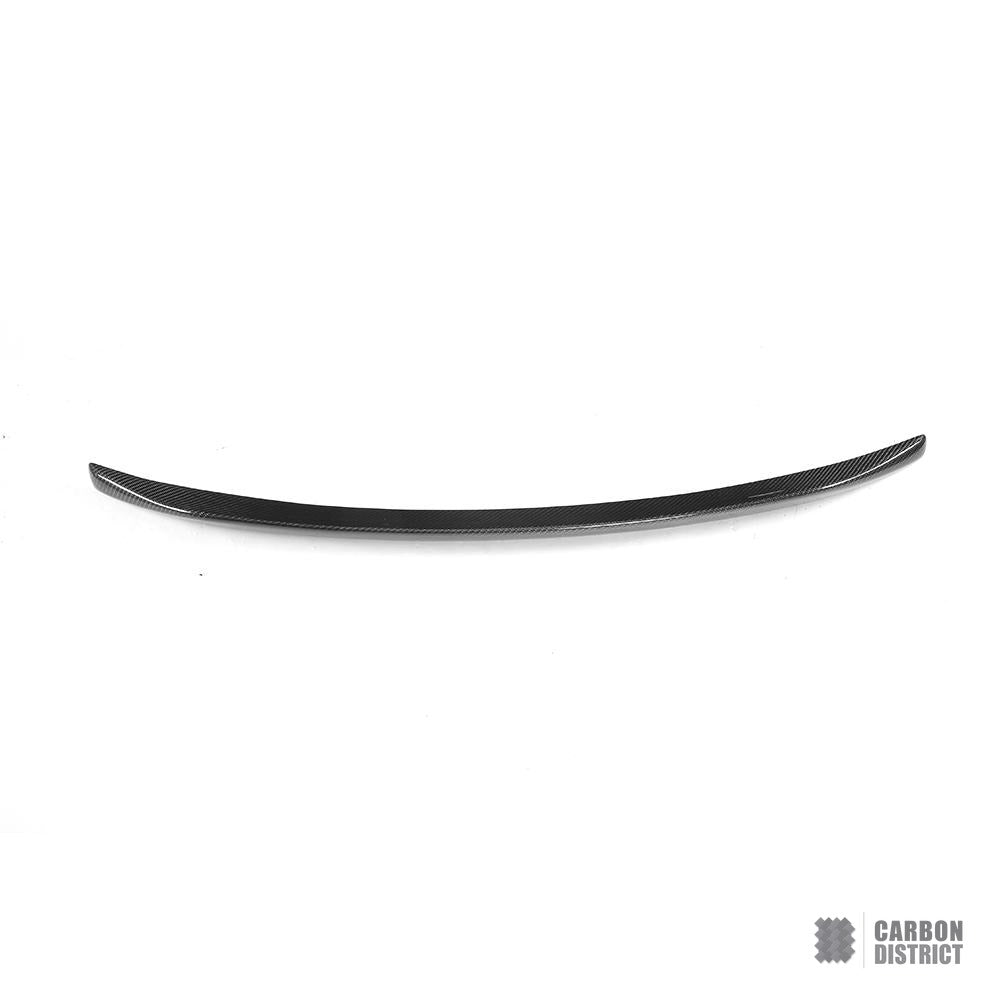 Porsche 911 (991) carbon fibre spoiler — UV-stable gloss finish detail