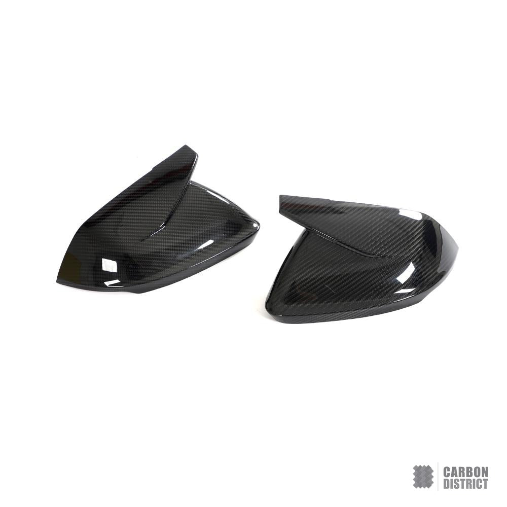 Audi RSQ8 (2021) carbon fibre mirror caps — UV-stable gloss finish detail