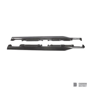 Mercedes-Benz AMG GT (C190) carbon fibre side skirts — UV-stable gloss finish detail