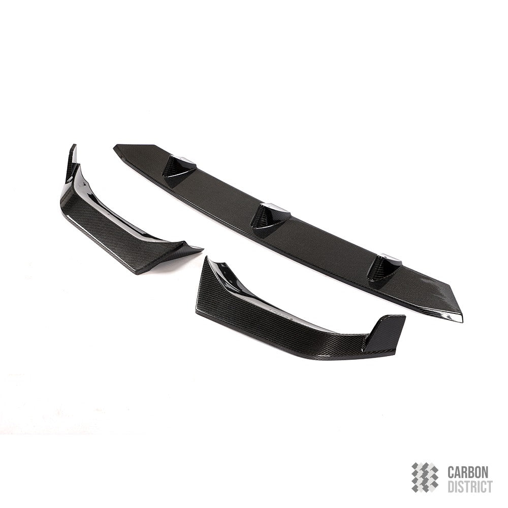 BMW X7 M Sport (G07) carbon fibre front lip — 3K twill gloss finish