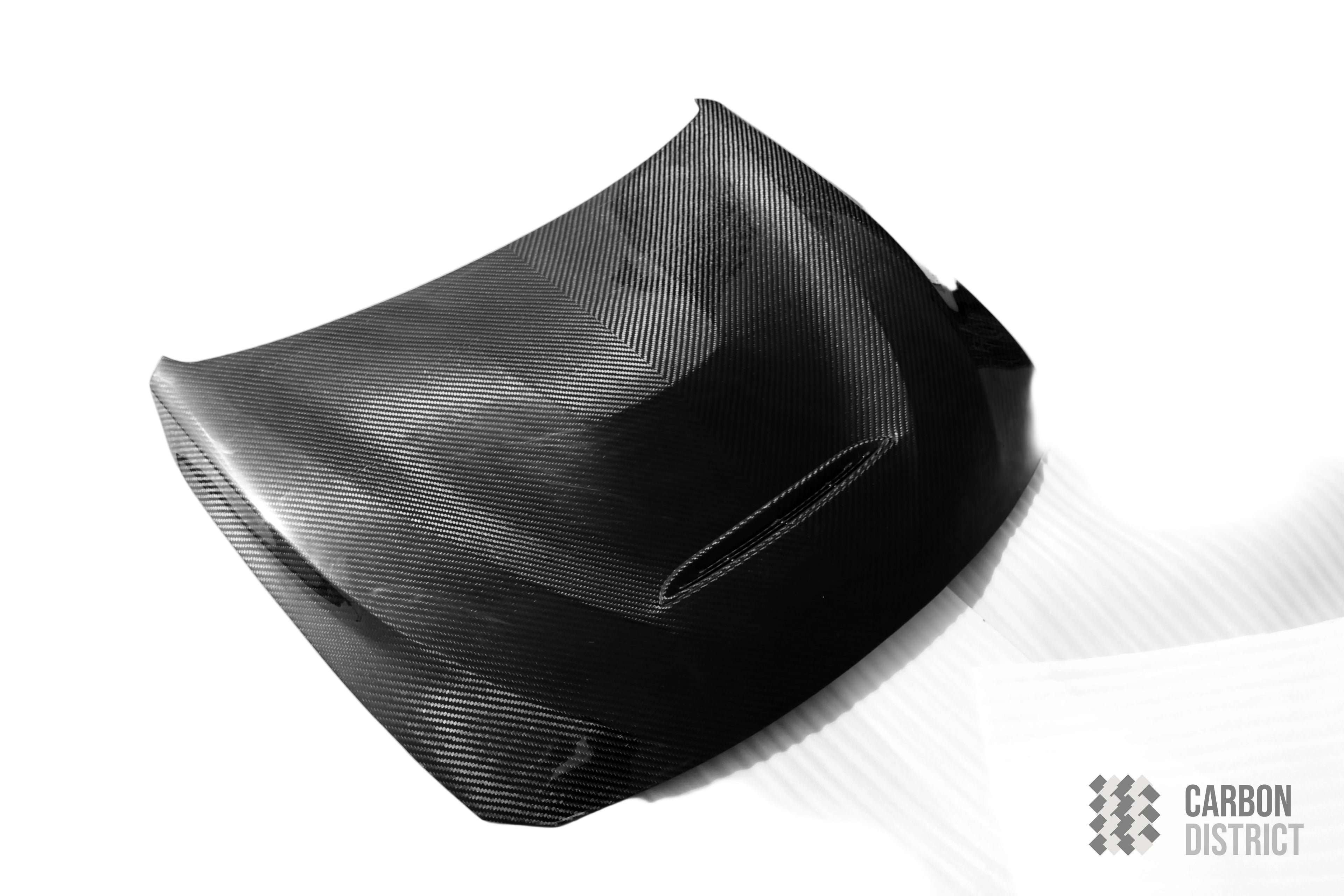 BMW M3/M4 (F8x) dry carbon fibre bonnet