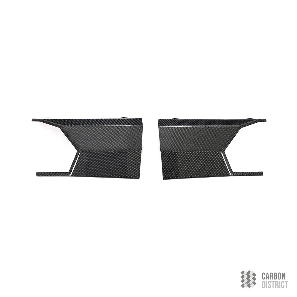 Audi RS6/RS7 (C8) dry carbon fibre rear diffuser — UV-stable gloss finish detail