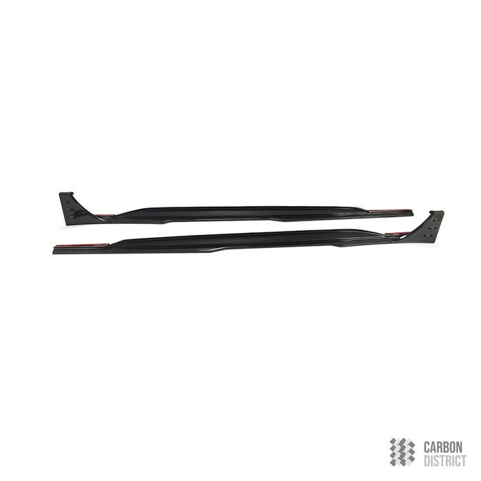 Faldones laterales de fibra de carbono seca para Audi RS6/A6 (C8)