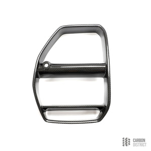 BMW M3/M4 (G80/G82/G83) dry carbon fibre GT4 front grille — UV-stable gloss finish detail