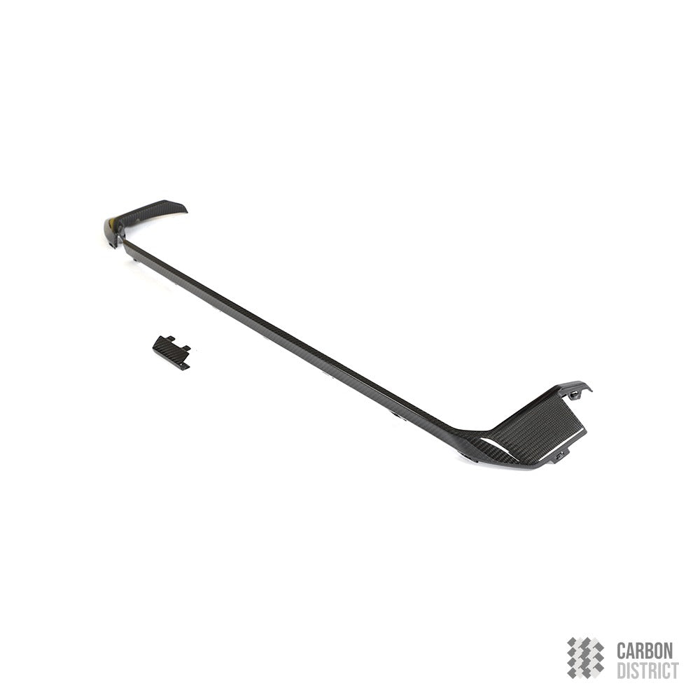 BMW M3/M4 (G80/G82/G83) Prepreg carbon fibre rear diffuser trims — 3K twill gloss finish