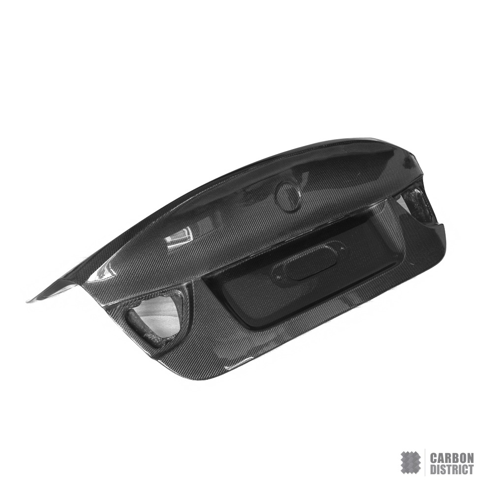 BMW 3 Series (E90 Pre-Facelift) carbon fibre boot lid