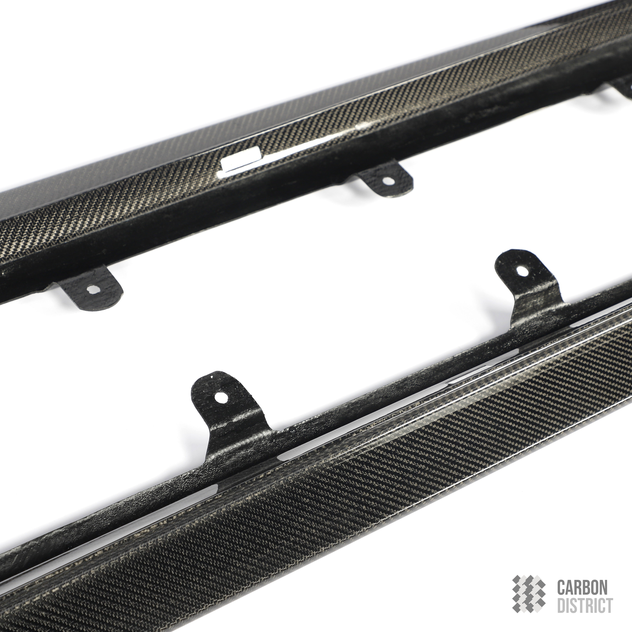 BMW 3 Series (G20 Facelift) carbon fibre side skirts — 3K twill gloss finish