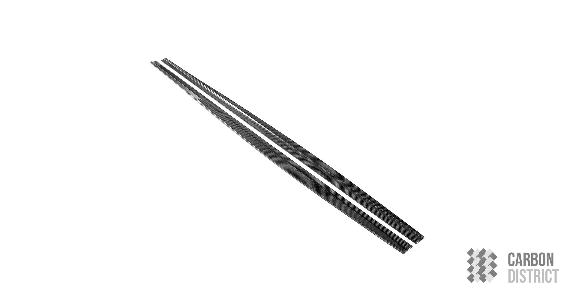 BMW 5 Series (G30) carbon fibre side skirts — UV-stable gloss finish detail