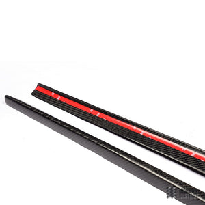 BMW 6 Series (F06) carbon fibre side skirts — UV-stable gloss finish detail