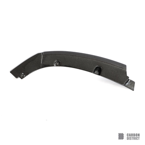 BMW i4 (G26 M tech/ I4) carbon fibre front lip — UV-stable gloss finish detail