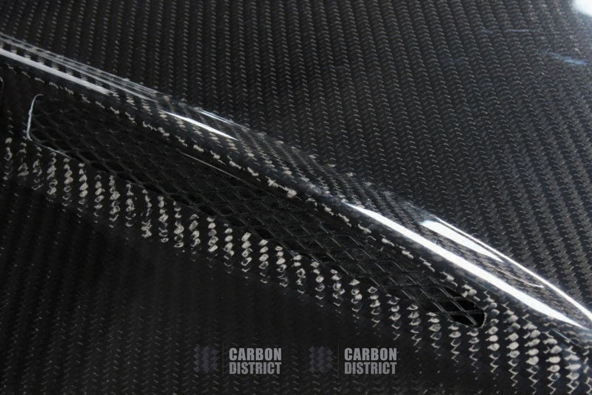BMW X5 / X6 (G05/F95/G06/F96) dry carbon fibre bonnet — view 5