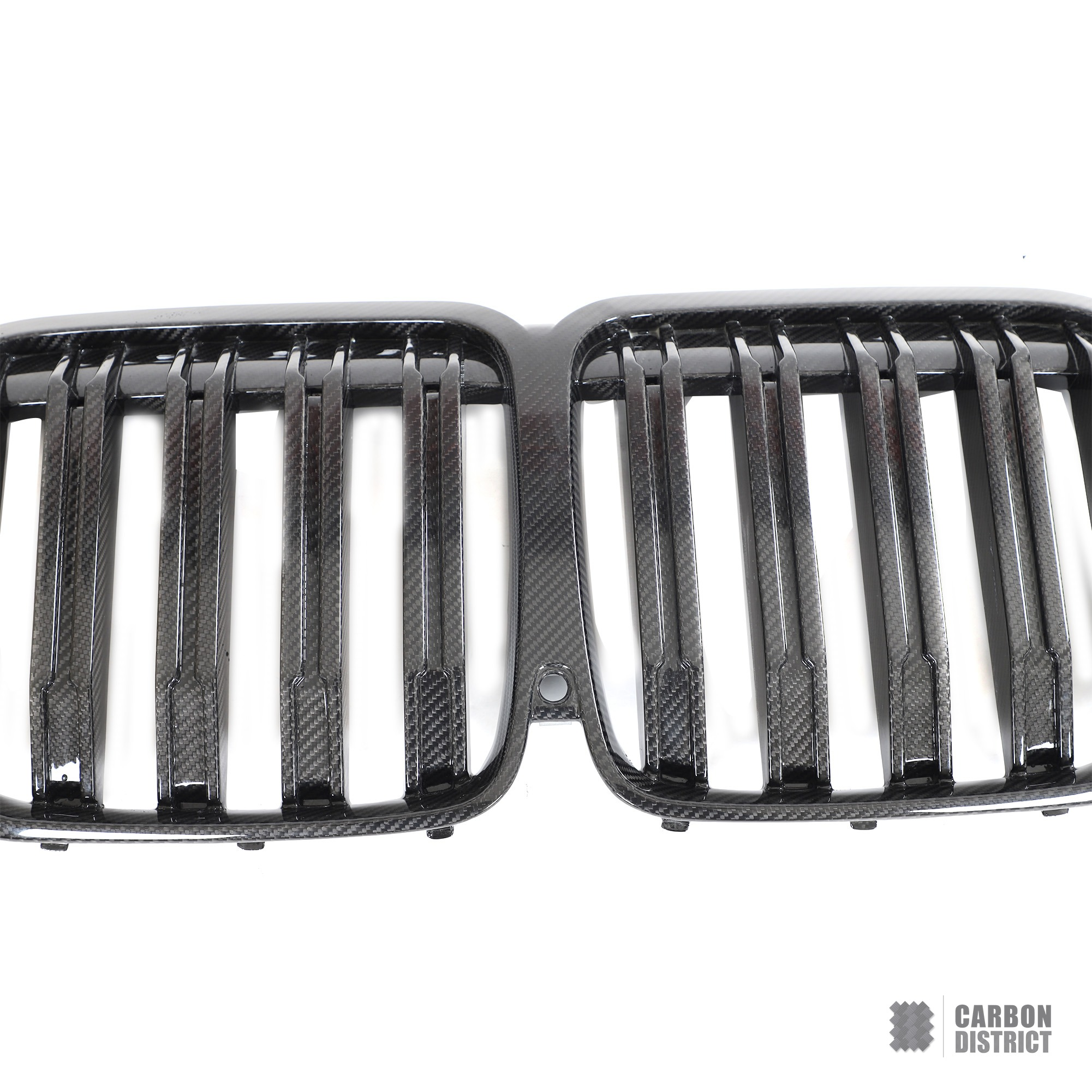 BMW X7 (G07) dry carbon fibre kidney grille — dry carbon weave