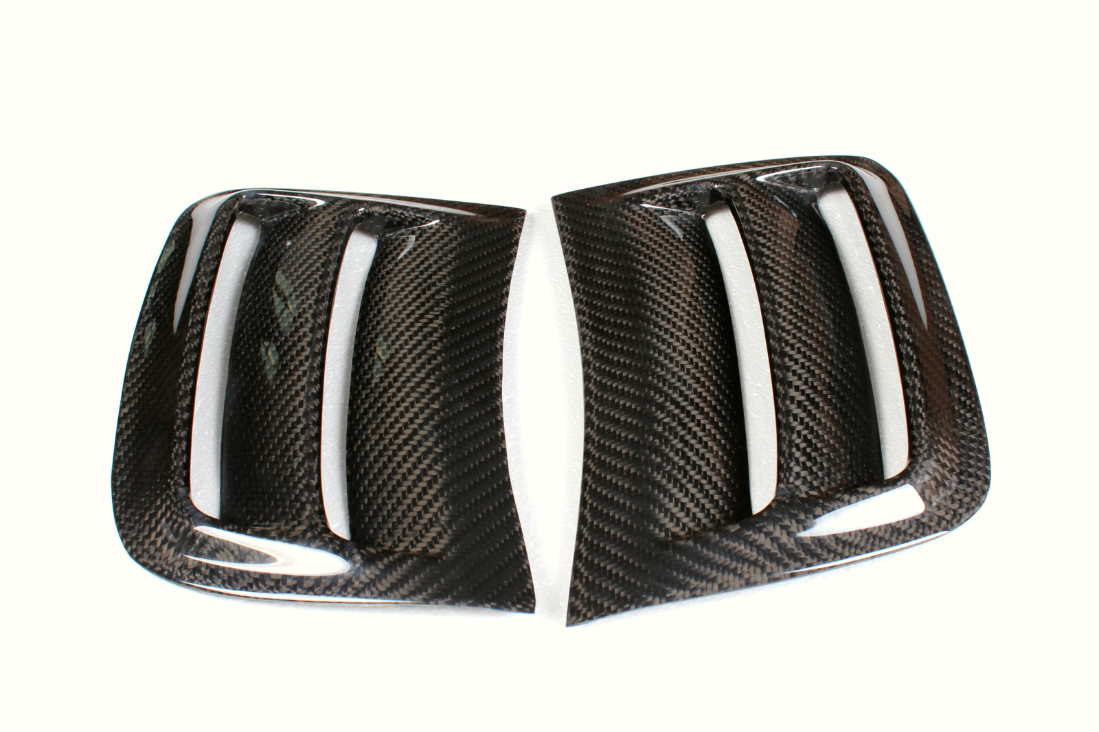 Mercedes C63 (W204) Carbon Fibre Front Bumper Trim