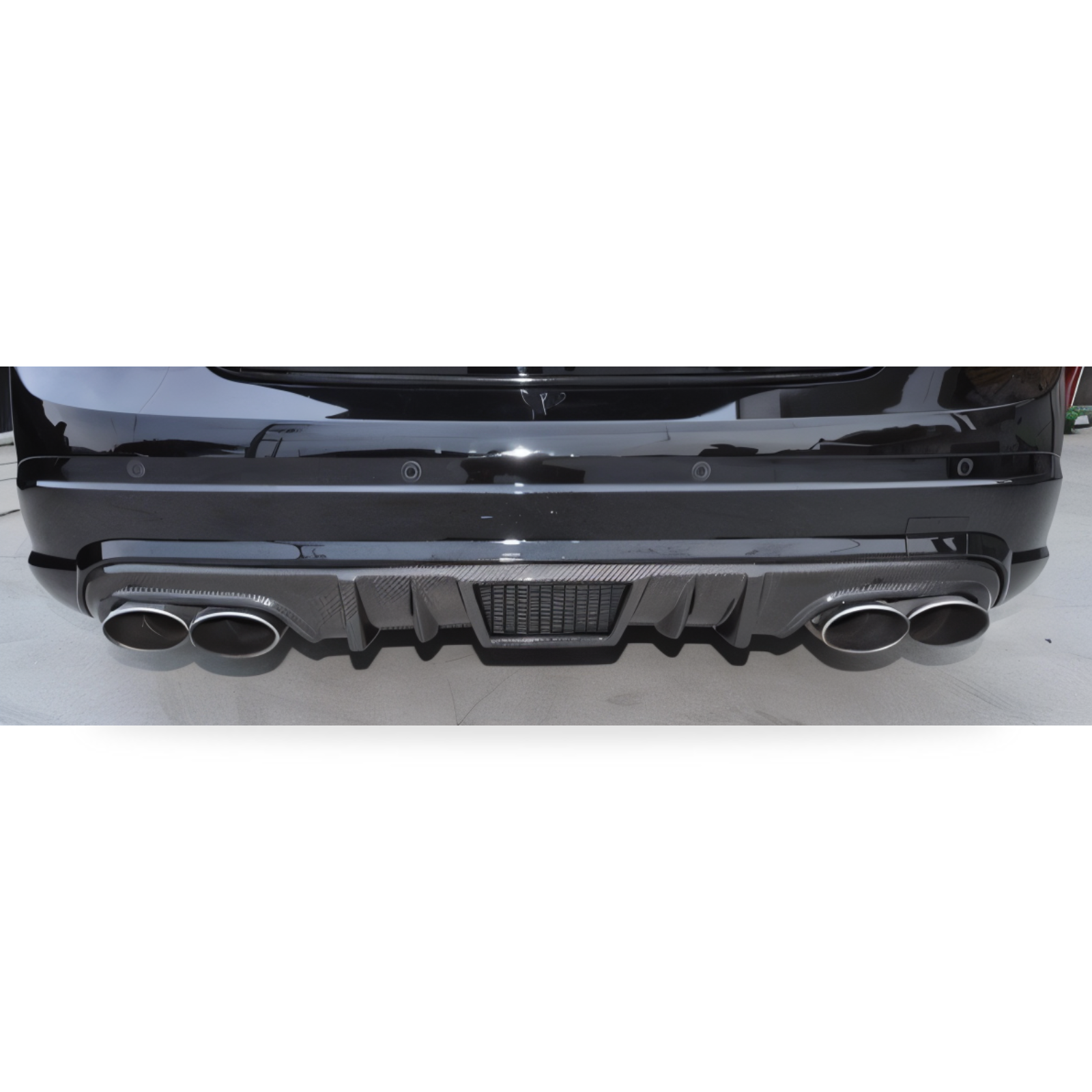 Mercedes C63 (W204) Carbon Fibre Rear Diffuser