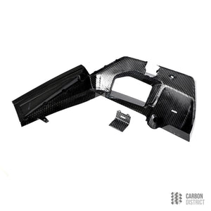 BMW M5 (G90) dry carbon fibre bumper corners — UV-stable gloss finish