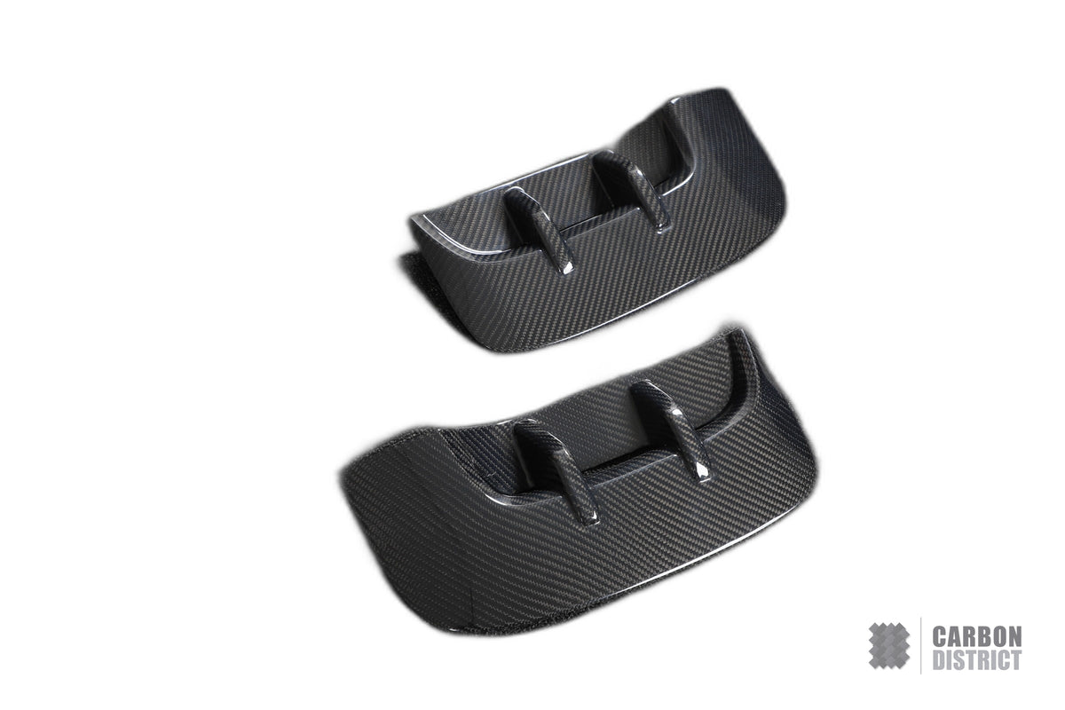 Kia Stinger (CK) carbon fibre side vents — UV-stable gloss finish