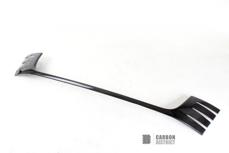 Volkswagen Golf (MK6) carbon fibre front lip (V1) — UV-stable gloss finish