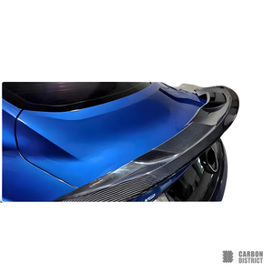 Ford Mustang carbon fibre spoiler — UV-stable gloss finish detail
