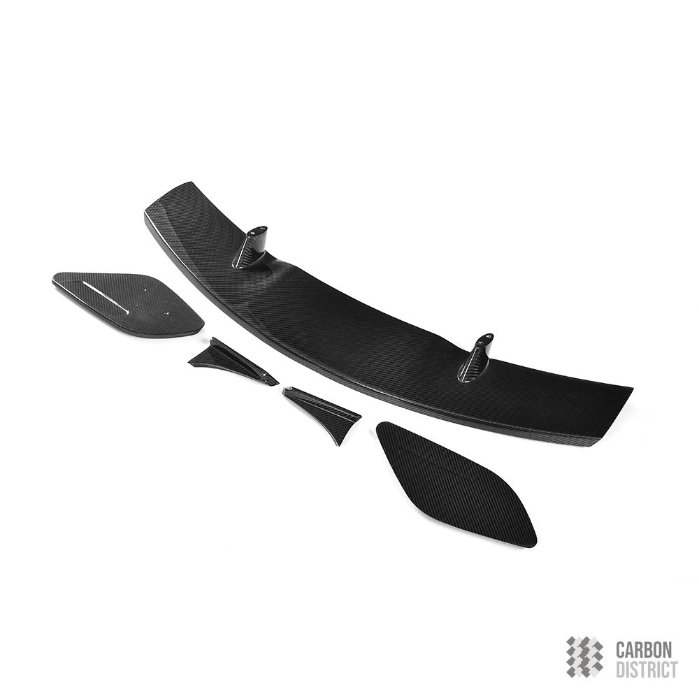 Mercedes Benz A Class (W176) carbon fibre spoiler — UV-stable gloss finish detail