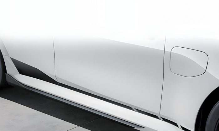 BMW M5 (G90) Dry Carbon Fibre Side Skirts