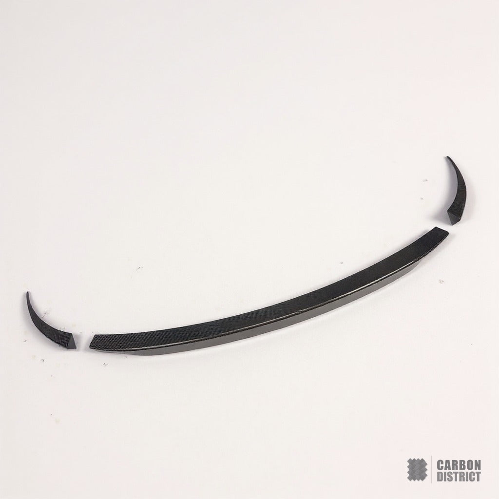 Porsche Macan carbon fibre spoiler (Turbo) — 3K twill gloss finish
