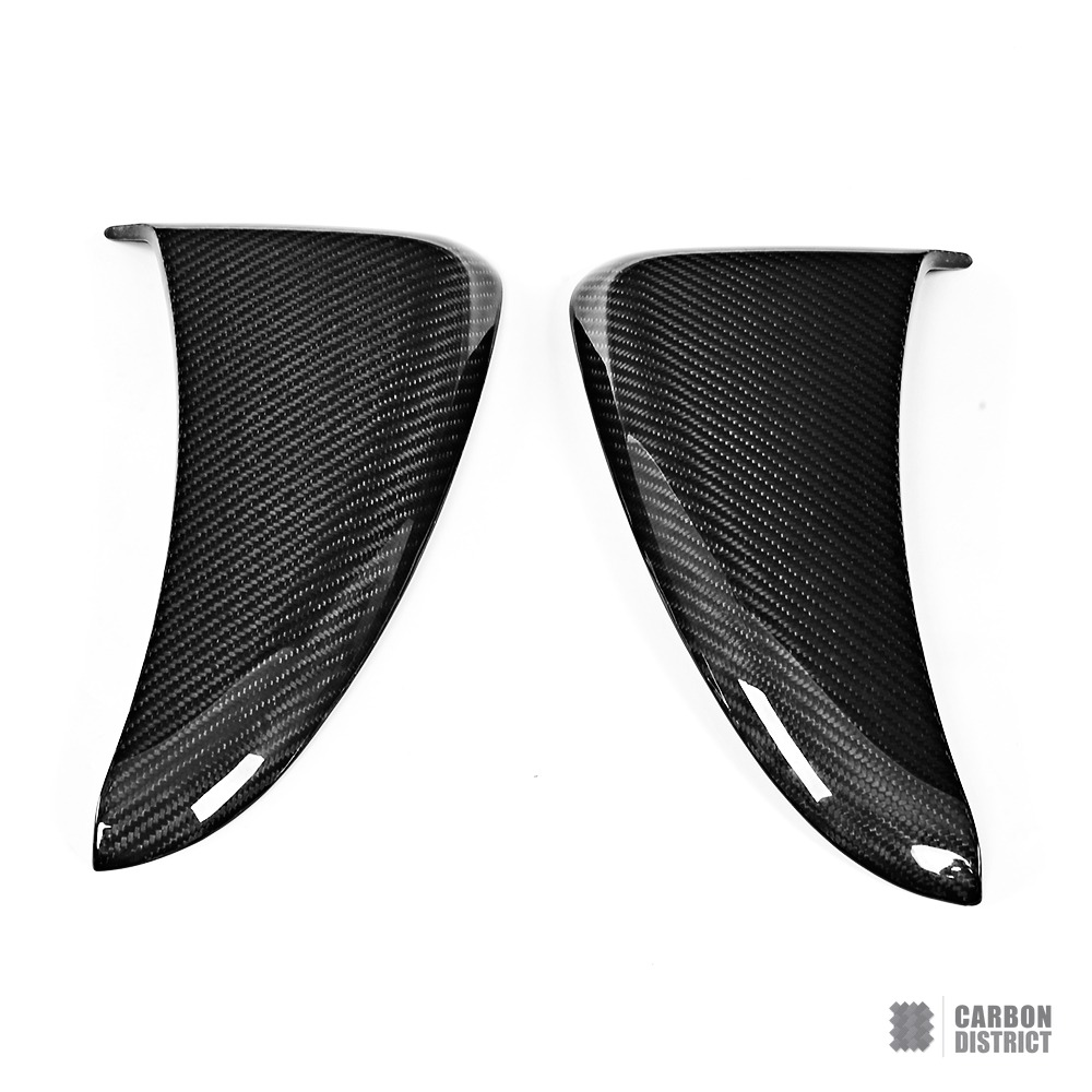 Porsche Panamera (971) carbon fibre side vent cover — UV-stable gloss finish detail