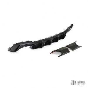 Audi RS6/RS7 (C8) dry carbon fibre rear diffuser — dry carbon weave