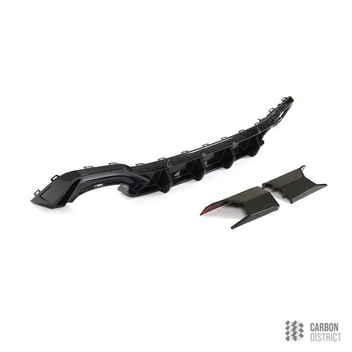 Audi RS6/RS7 (C8) dry carbon fibre rear diffuser — dry carbon weave